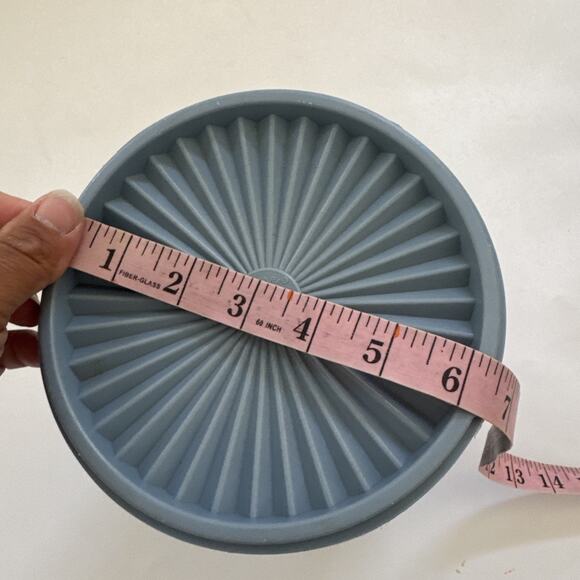 Vintage Tupperware Nesting Canisters Set of 2 With Lid Light Blue Farmhouse READ - Picture 7 of 13